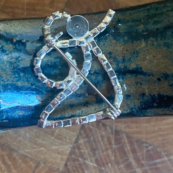 Sparkling Silver Crystal Angel Brooch - Picture 2 of 3